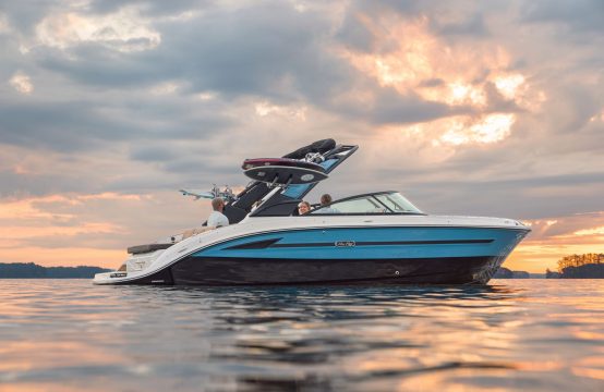 Sea Ray 250 SDX SURF