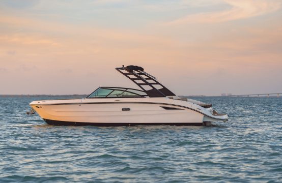 Sea Ray 270 SDX (New Model 2025)