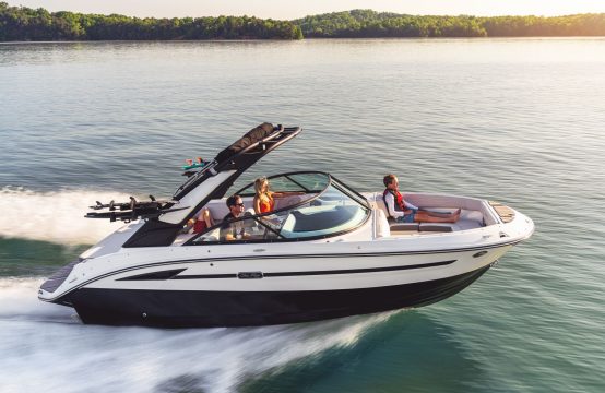 Sea Ray 230 SDX SURF (New Model)